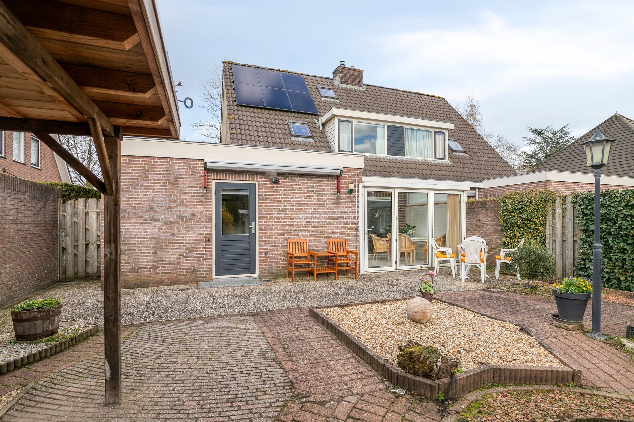 Semi-detached family home with garage and sunny garden near Schaffelaarse Bos — 33