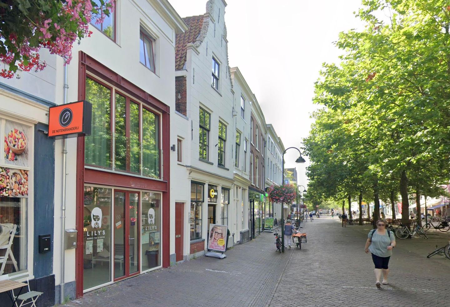 Bekijk foto 2 van Brabantse Turfmarkt 92