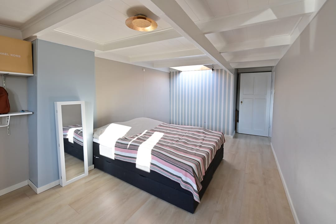 Foto 16 van De Genestetlaan 23