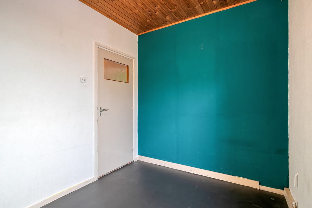 Detached Bungalow with Potential on Spacious Plot in Empel — 17