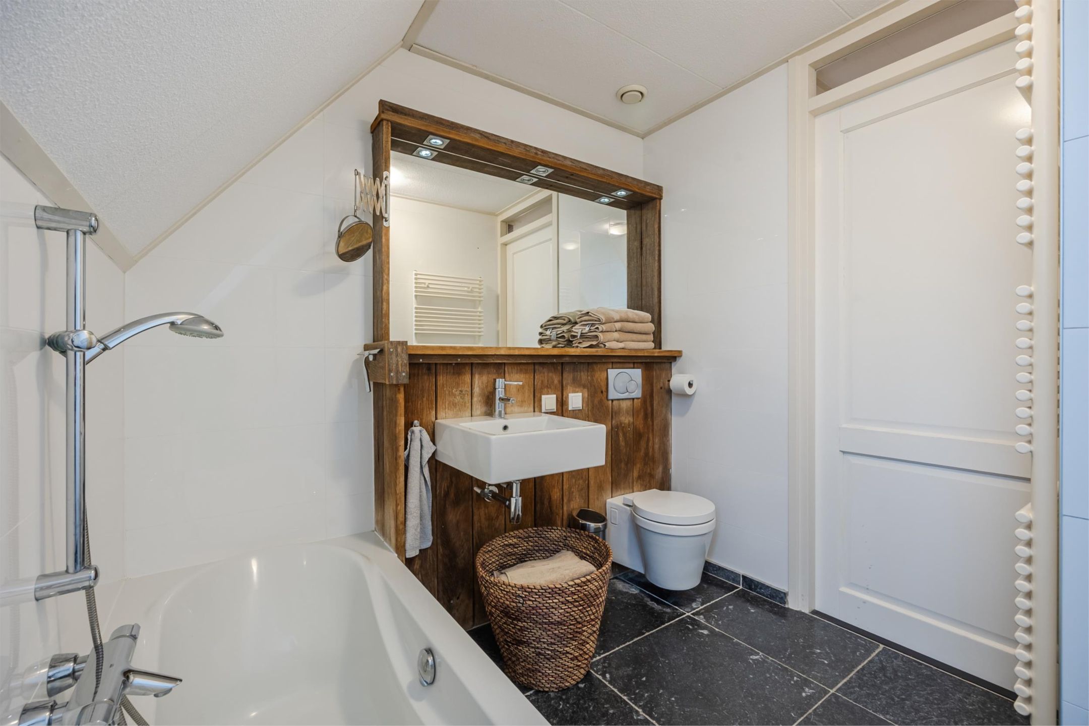 Foto 33 van Molenstraat 56-A