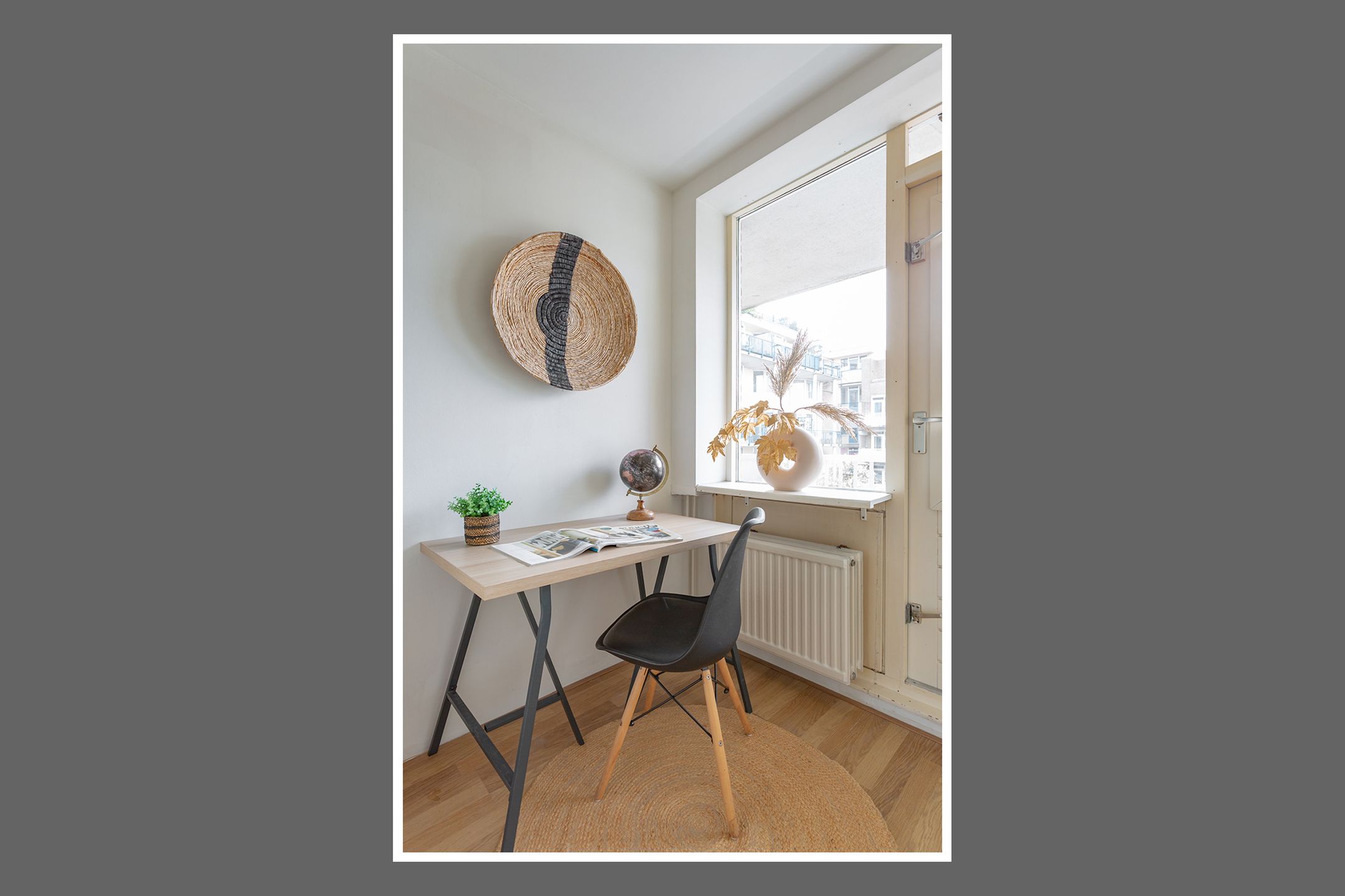 Bright 2/3-Room Apartment with Unobstructed Views and Sunny South-Facing Balcony — 21