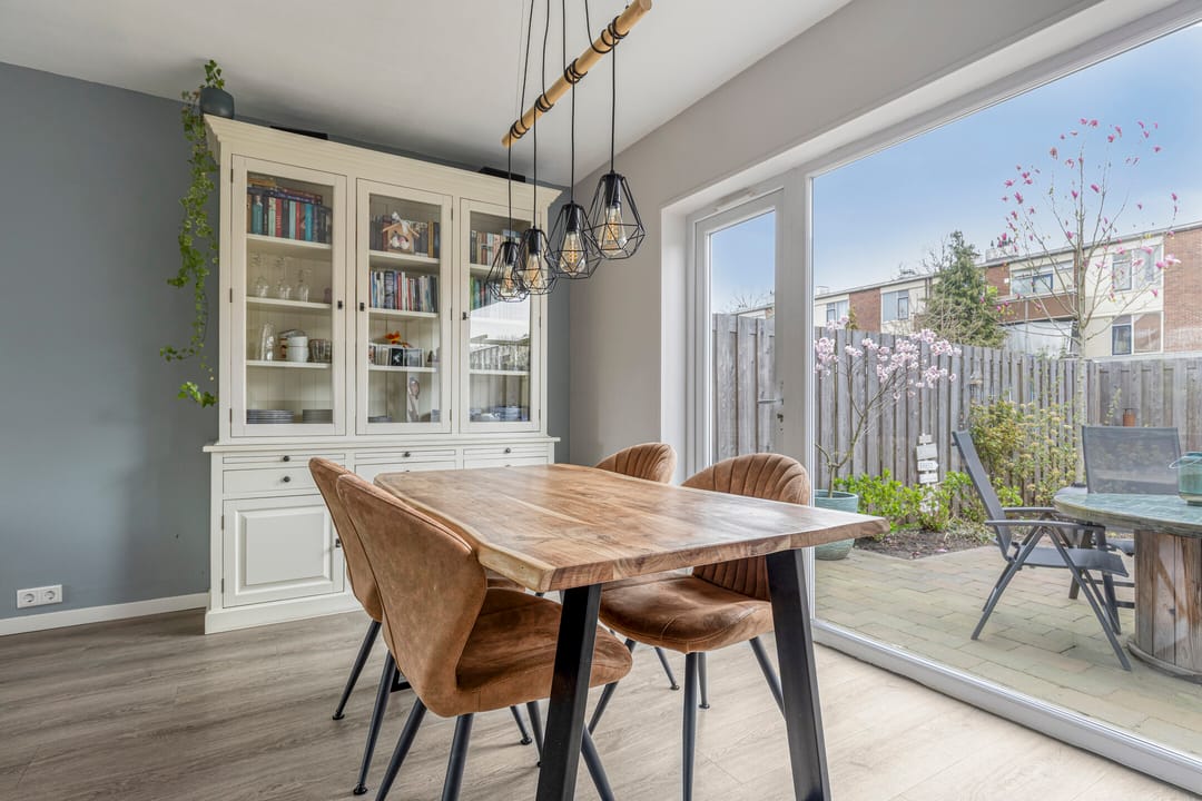 Photo 11 of Baron Mackaystraat 4