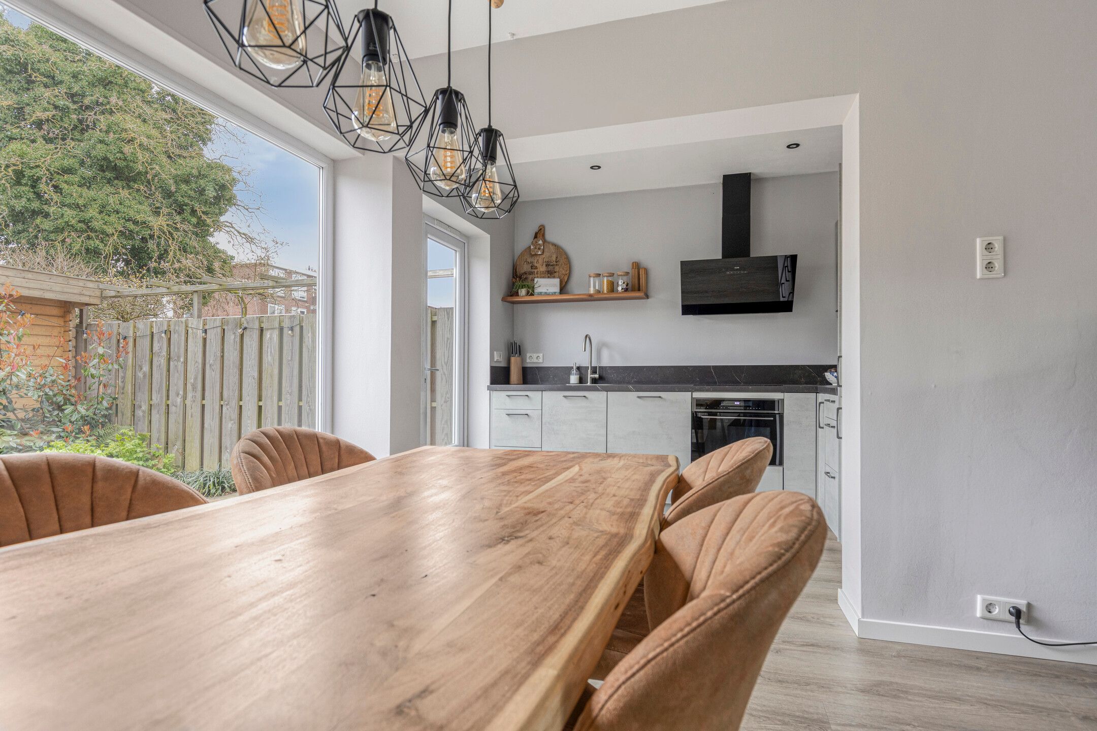 Photo 12 of Baron Mackaystraat 4