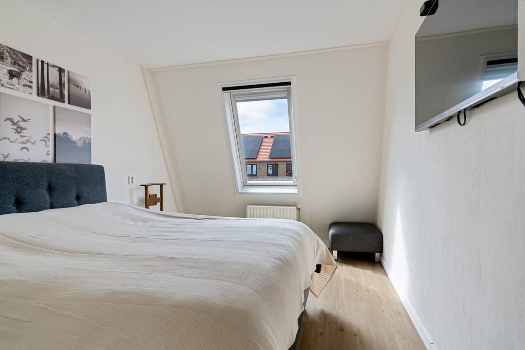 Foto 16 van Hugo de Grootstraat 72