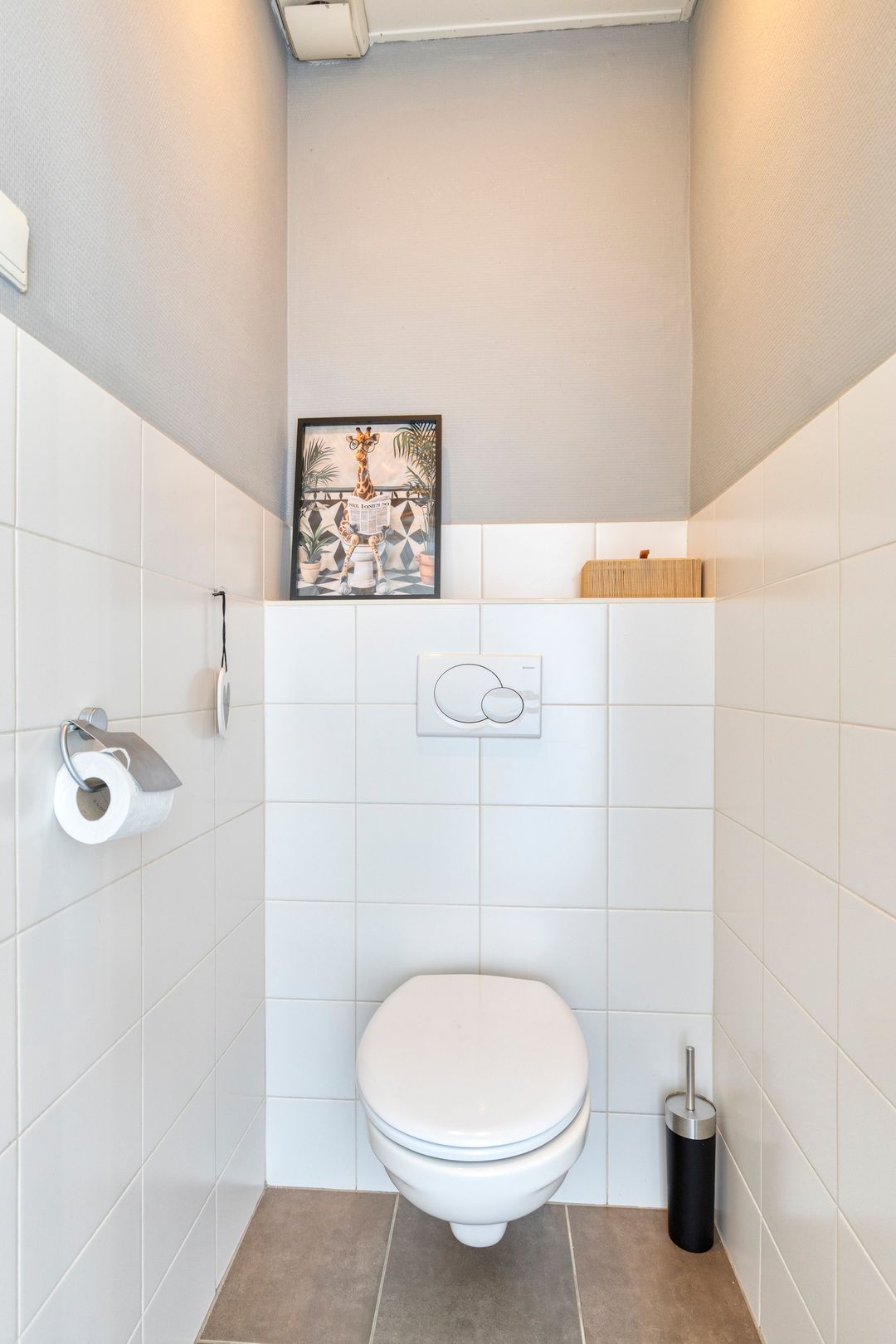 Move-in ready family home with five bedrooms and sunny garden in Aalten center — 16