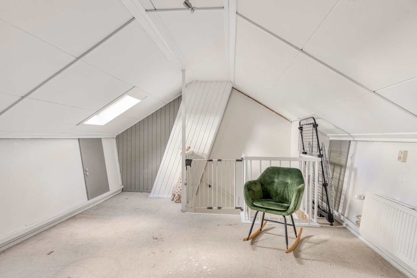 Move-in ready family home with five bedrooms and sunny garden in Aalten center — 34