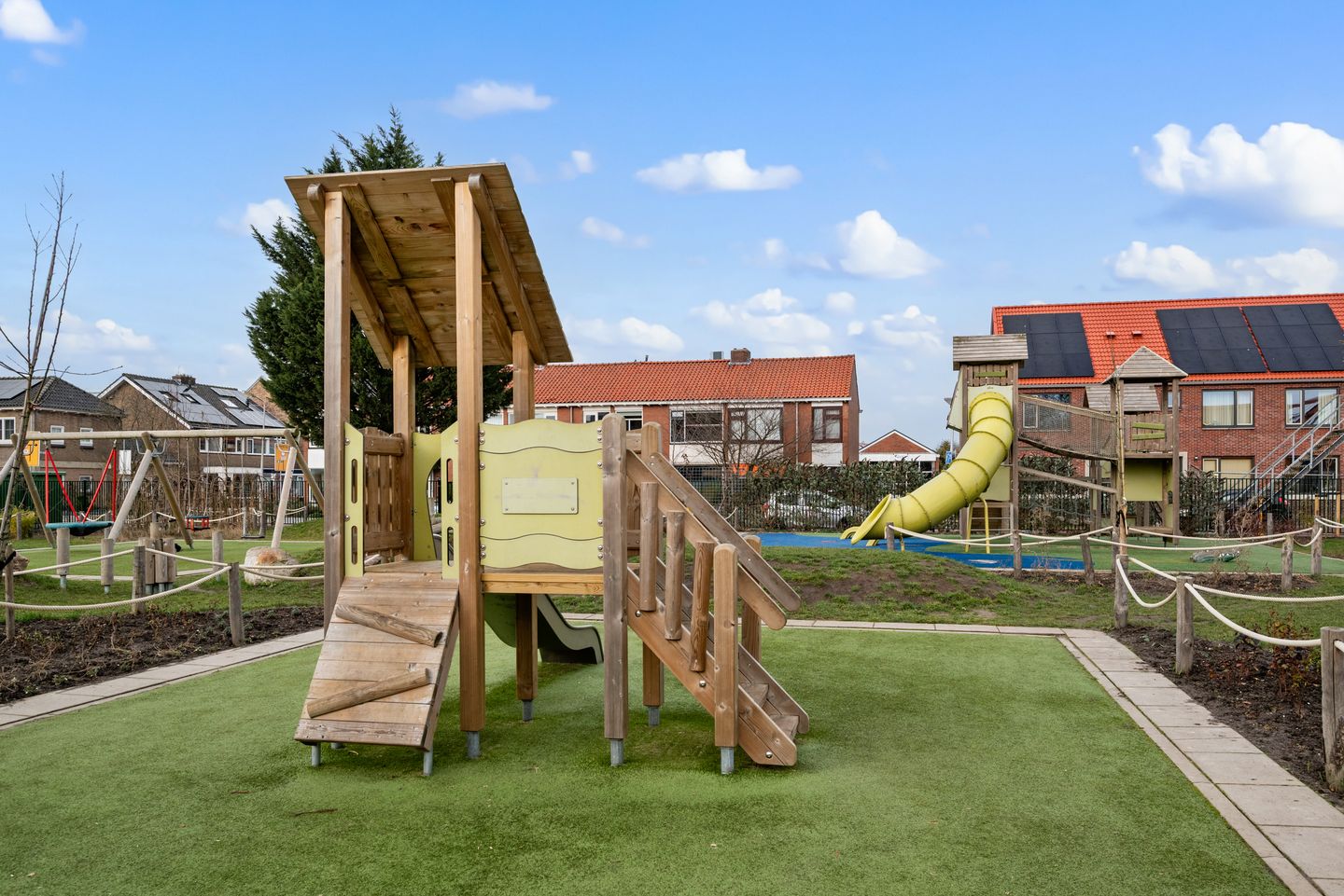 Foto 35 van Hugo de Grootstraat 72