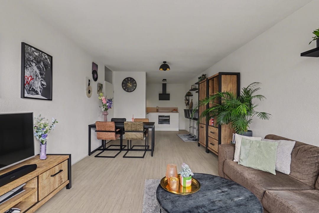 Foto 16 van Voorstraat 187-B