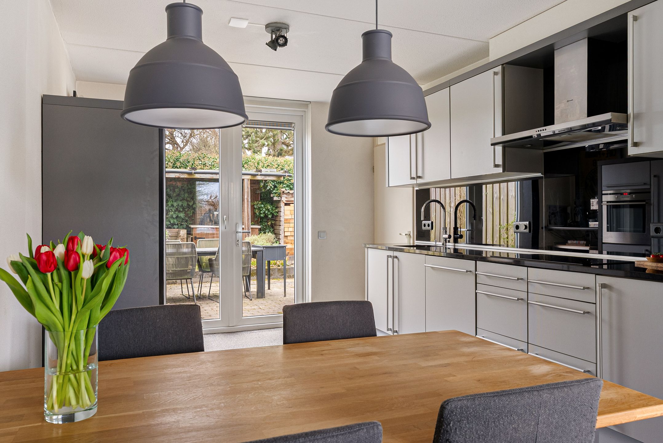 Foto 12 van Margrietstraat 44