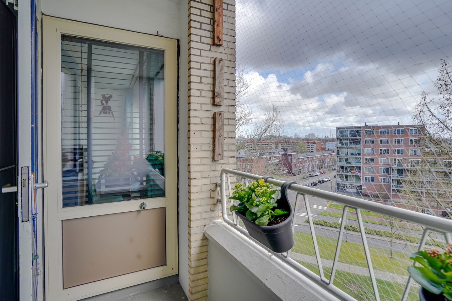 Foto 19 van Burgemeester Van Haarenlaan 1340