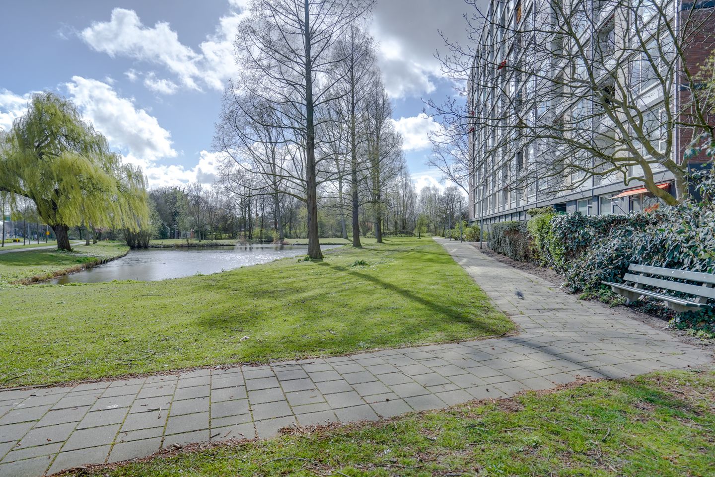 Foto 29 van Burgemeester Van Haarenlaan 1340