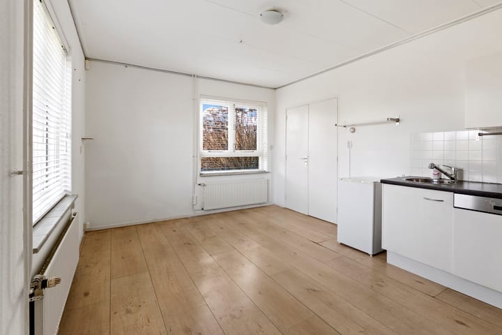 Tussenwoning te koop: Reigerweg 17, Groet