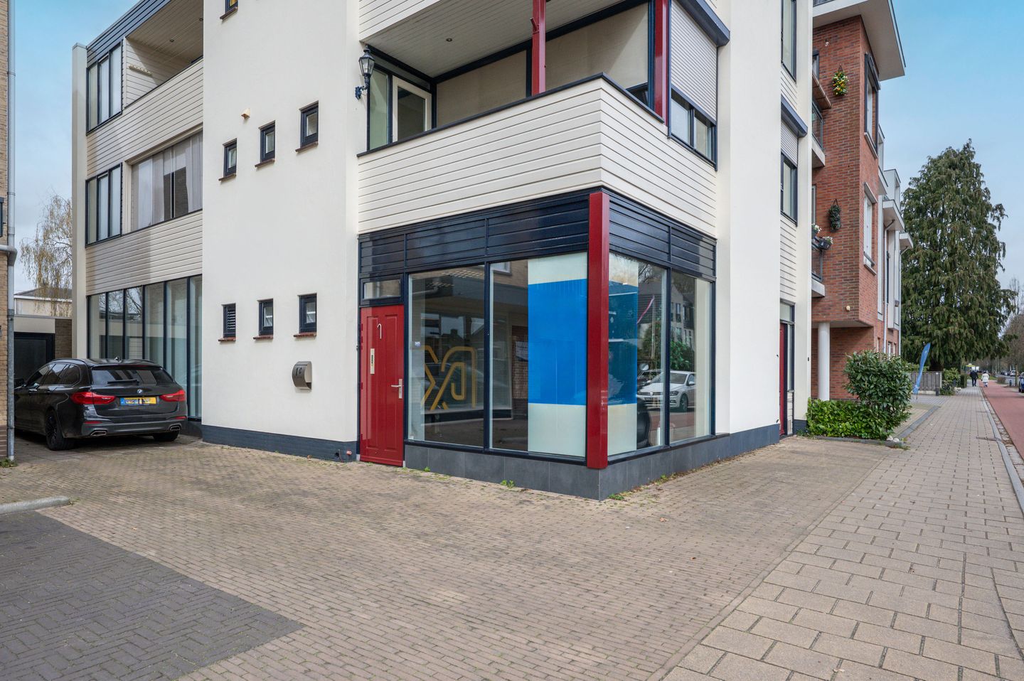 Bekijk foto 3 van Harderwijkerstraat 1