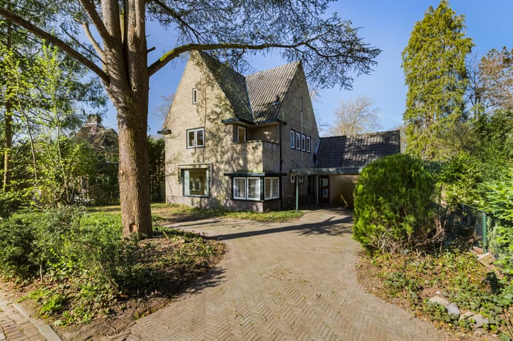 Foto 2 van Bussumergrintweg 3-A