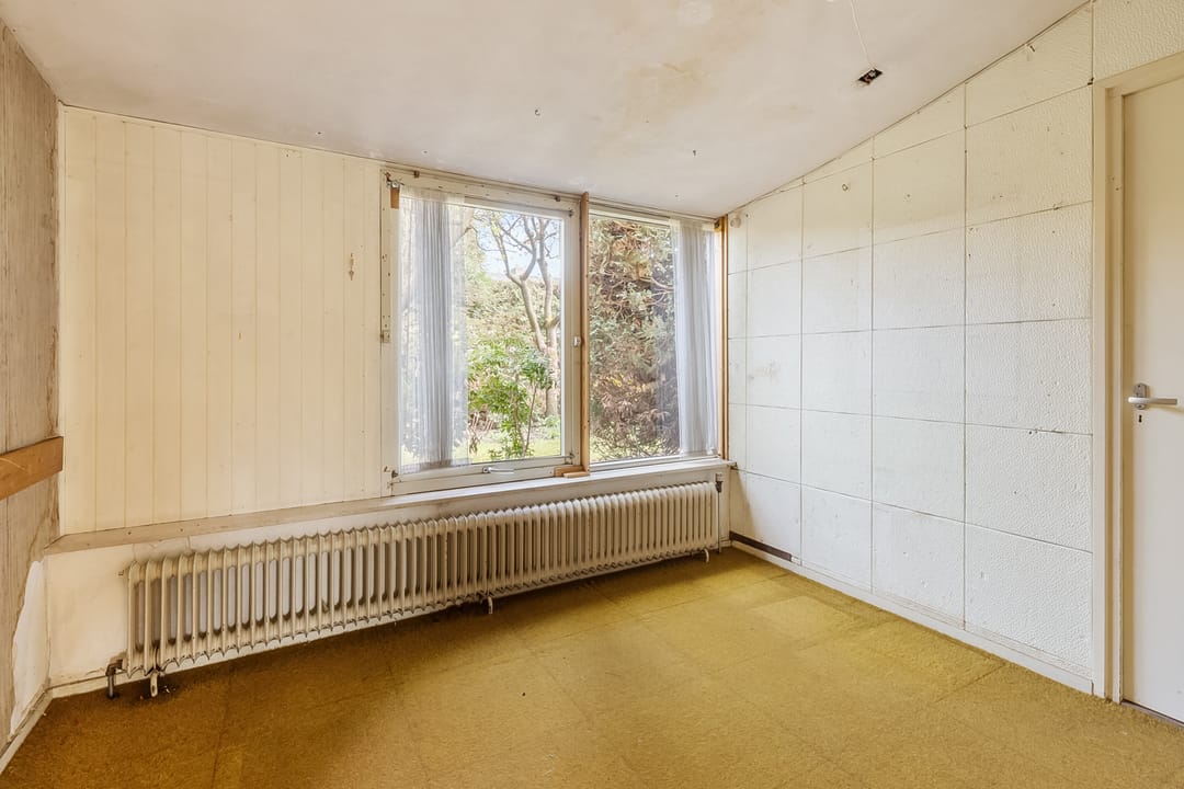 Spacious corner house with former practice space, double garden and garage in Hilversum — 23