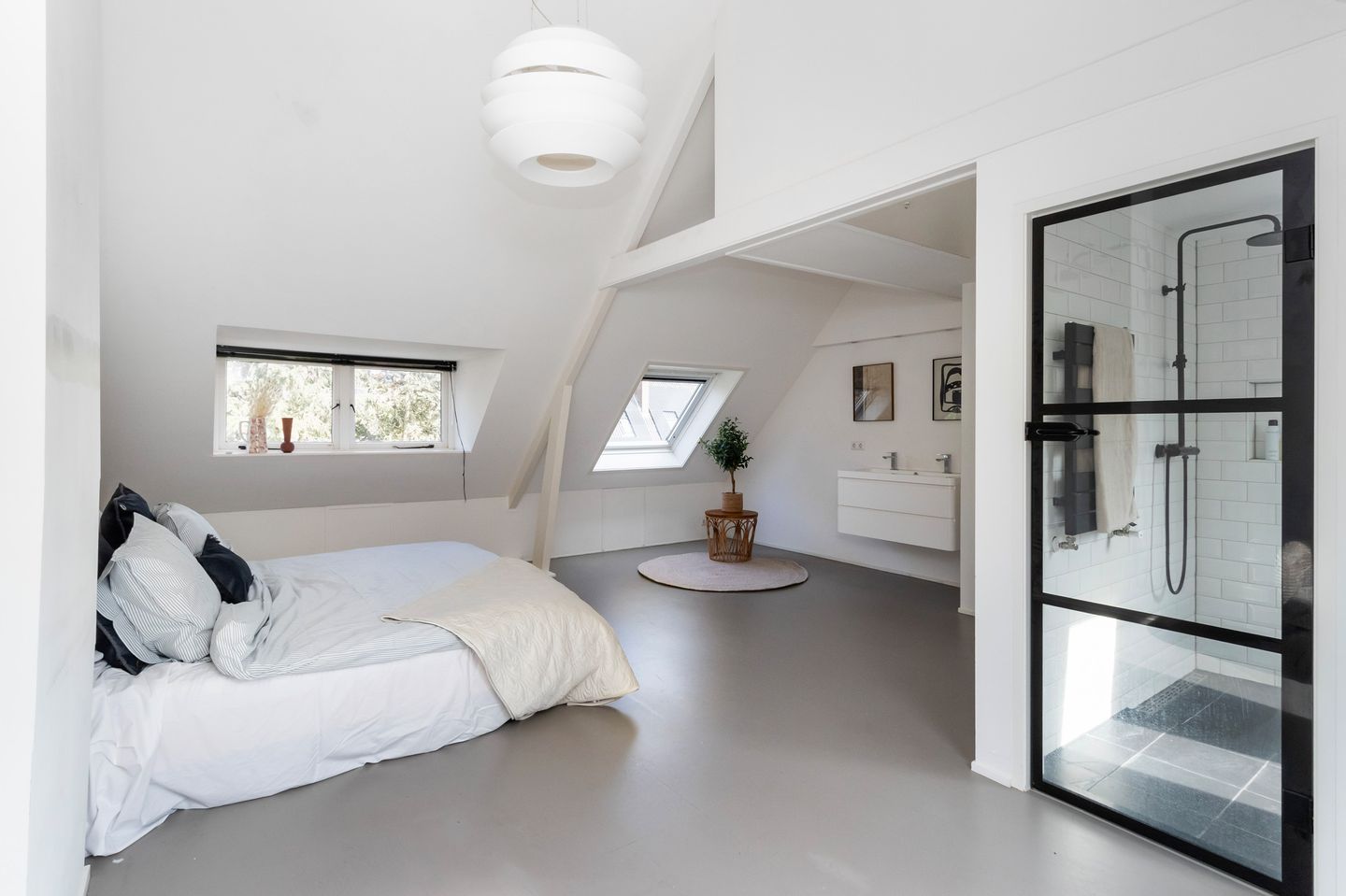 Photo 25 of Celebeslaan 24