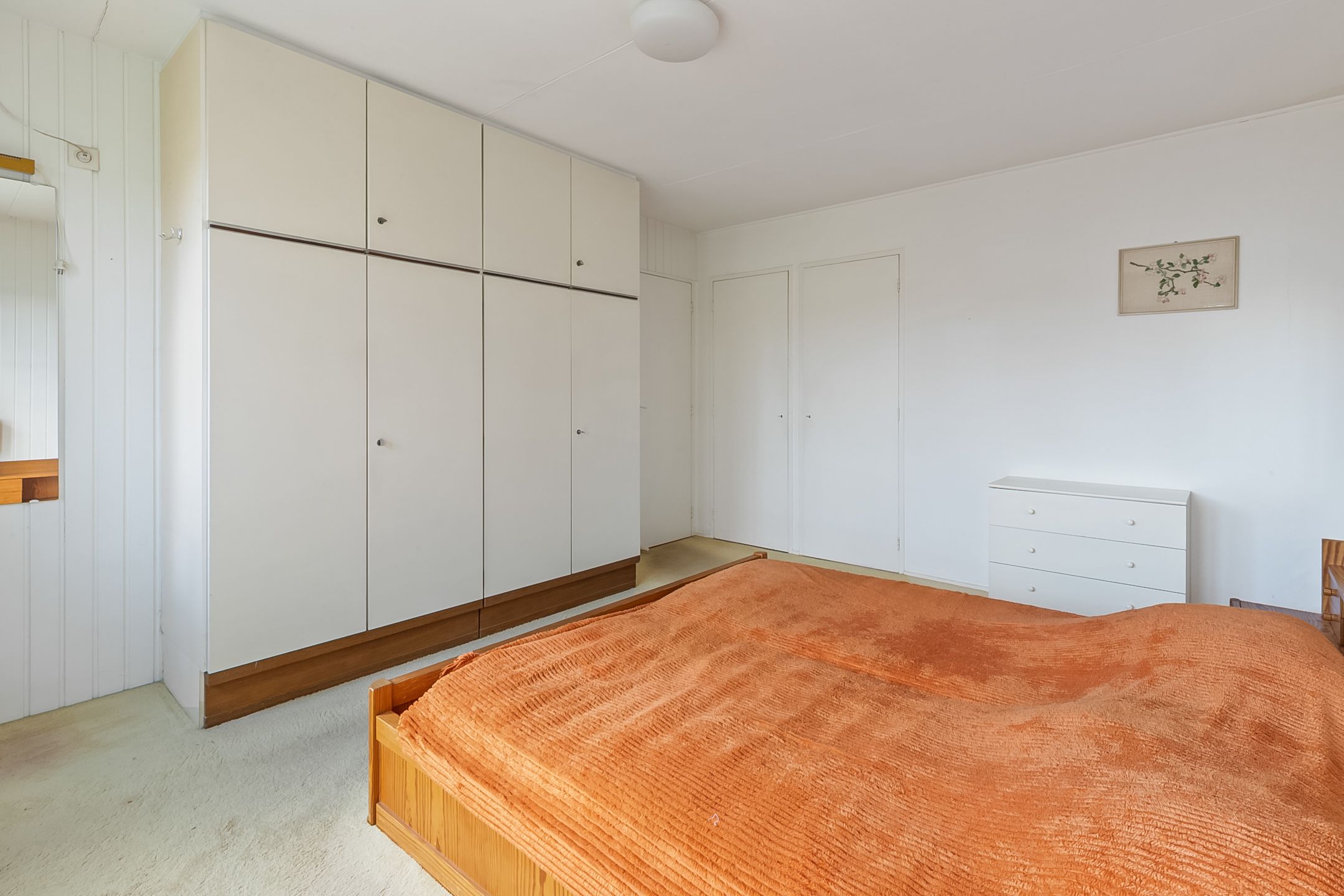 Spacious corner house with former practice space, double garden and garage in Hilversum — 27