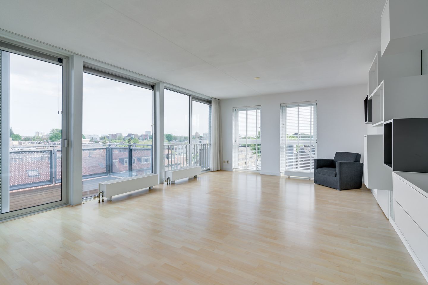 Photo 5 of Adriaan van Bergenstraat 72
