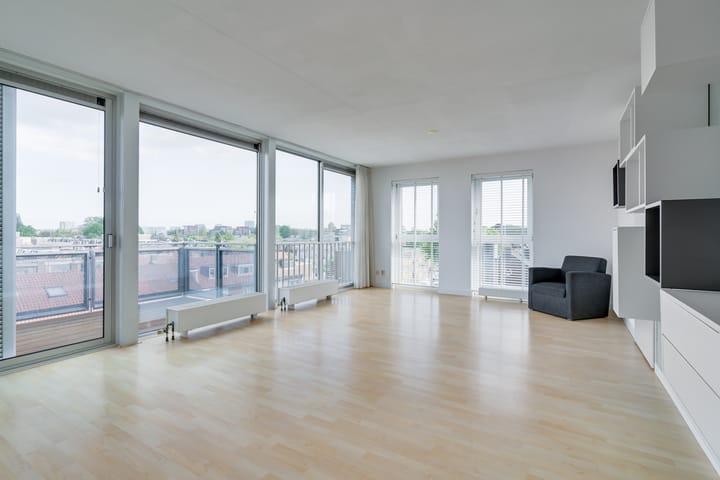 Foto 5 van Adriaan van Bergenstraat 72