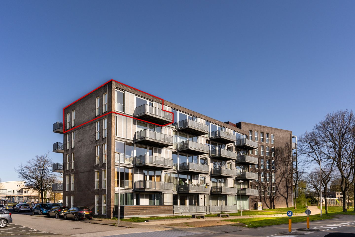 Foto 1 van Adriaan van Bergenstraat 72