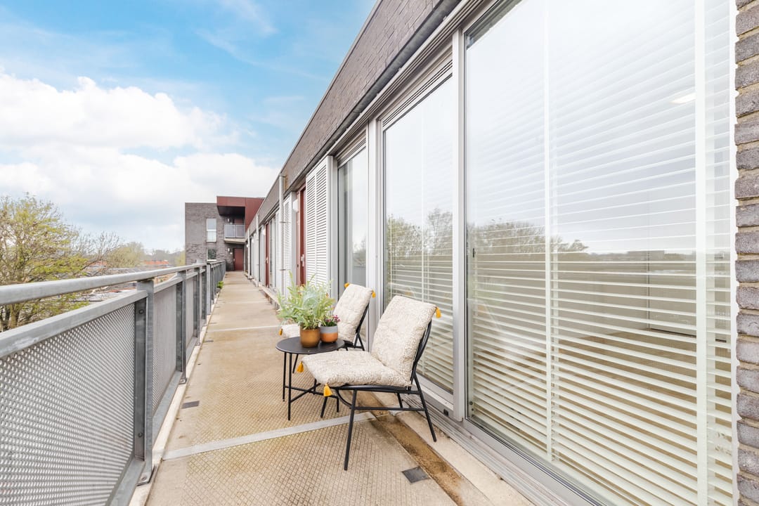 Photo 13 of Adriaan van Bergenstraat 72