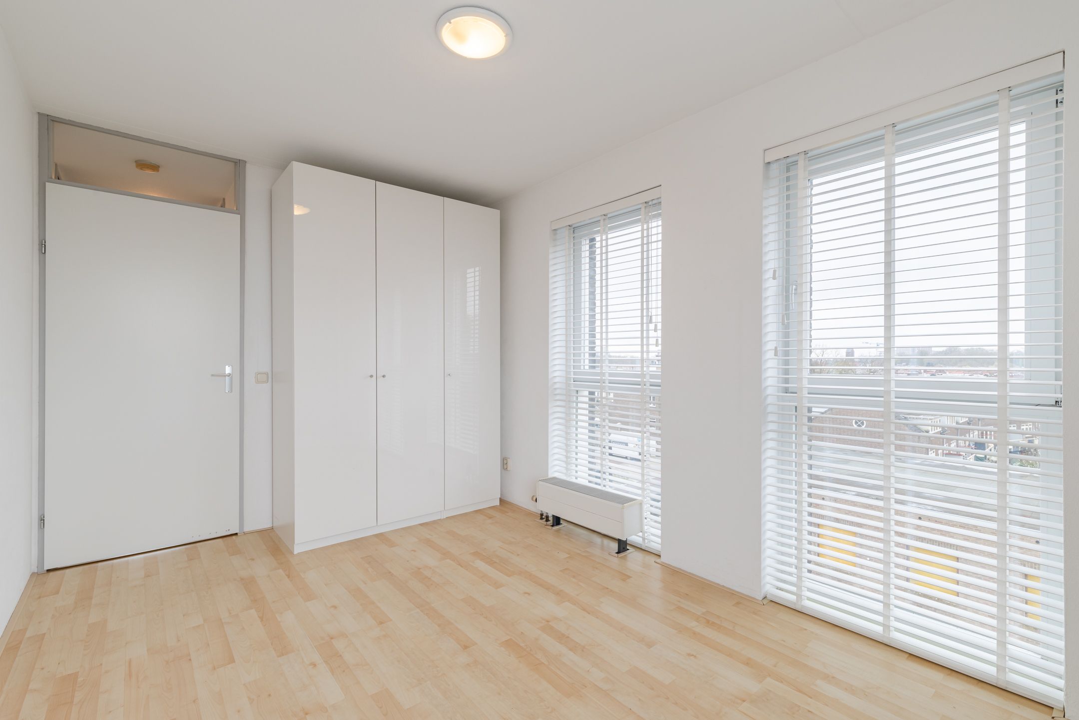Photo 9 of Adriaan van Bergenstraat 72