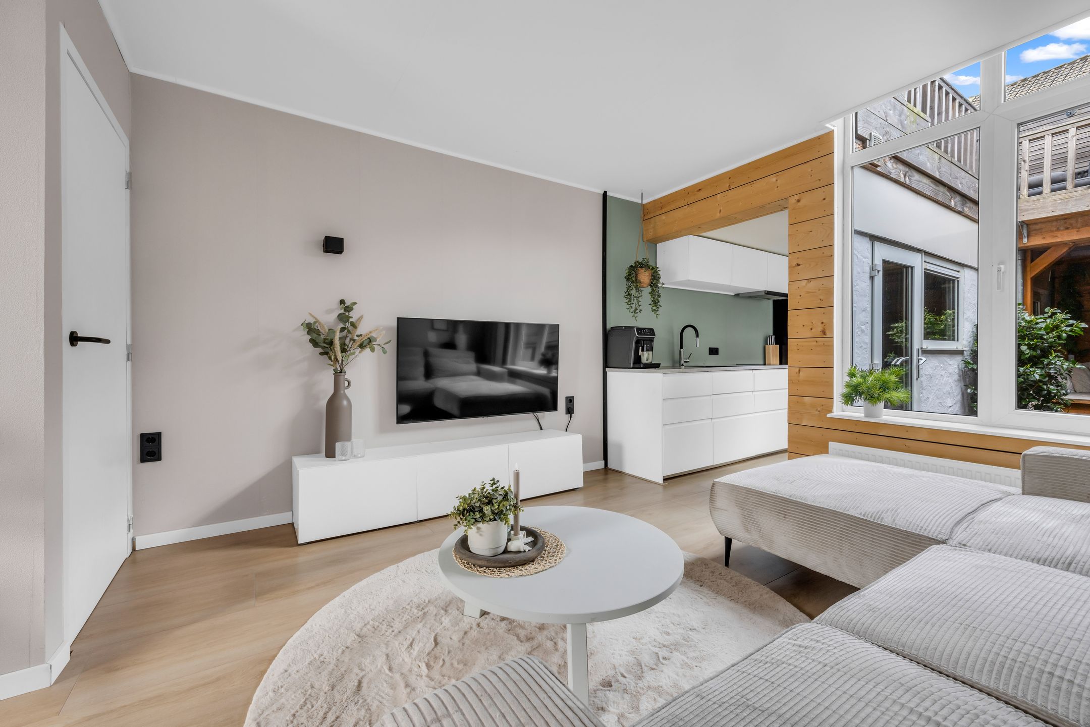 Photo 12 of Pieter Schimstraat 19