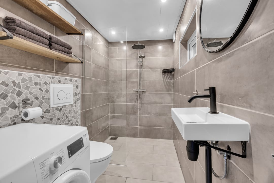 Photo 16 of Pieter Schimstraat 19