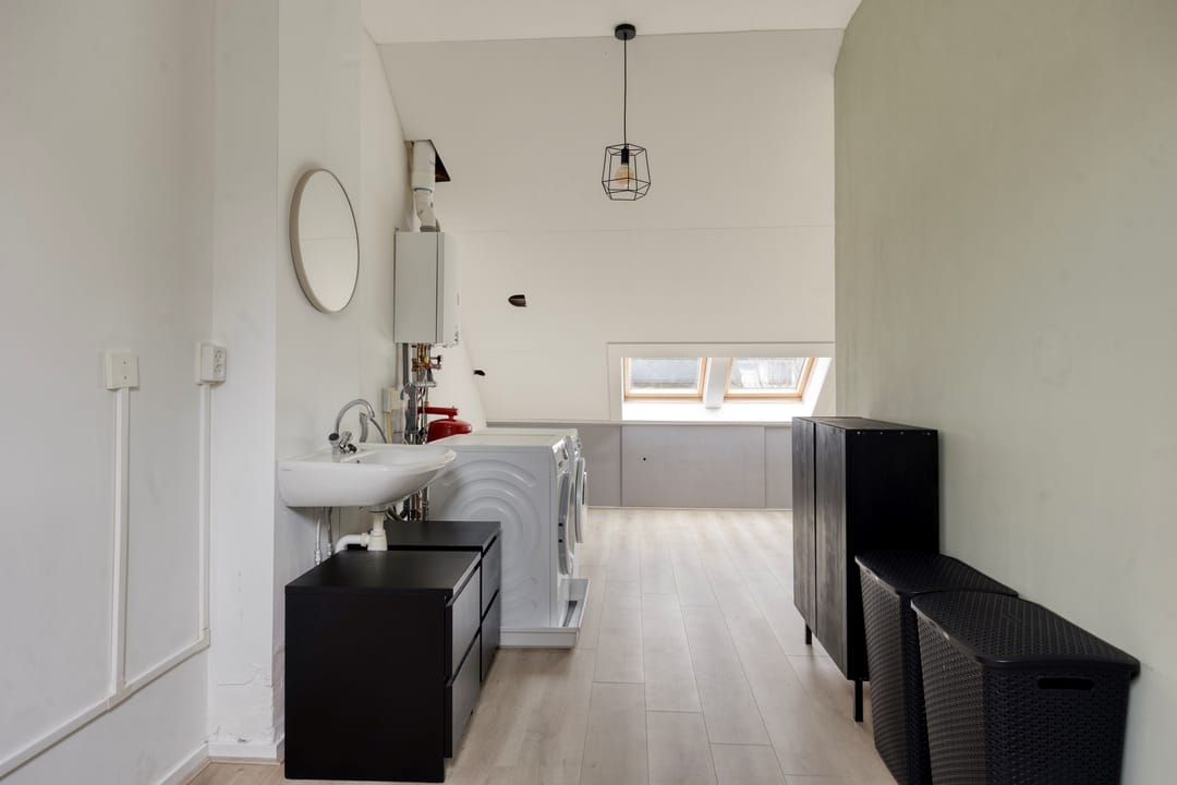Move-in Ready Terraced Home with Ground Floor Sleeping Option in Quiet Location — 28