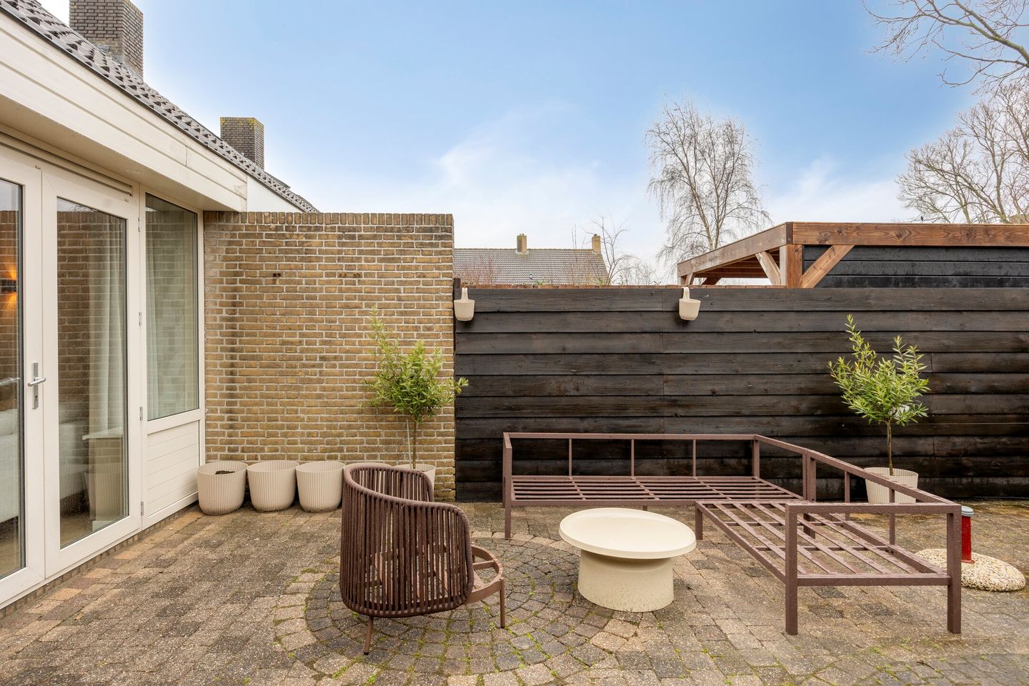 Move-in Ready Terraced Home with Ground Floor Sleeping Option in Quiet Location — 29