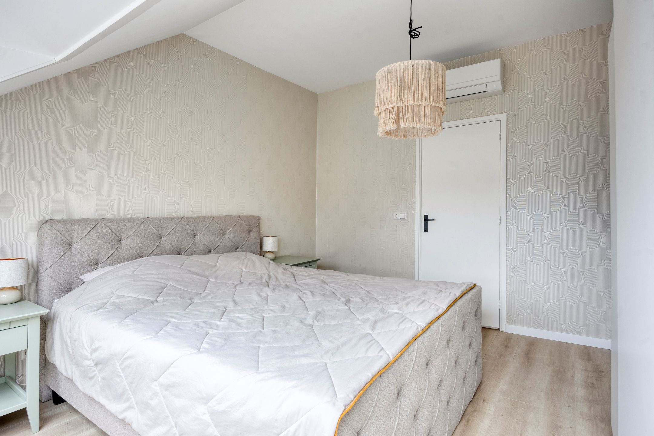 Move-in Ready Terraced Home with Ground Floor Sleeping Option in Quiet Location — 24