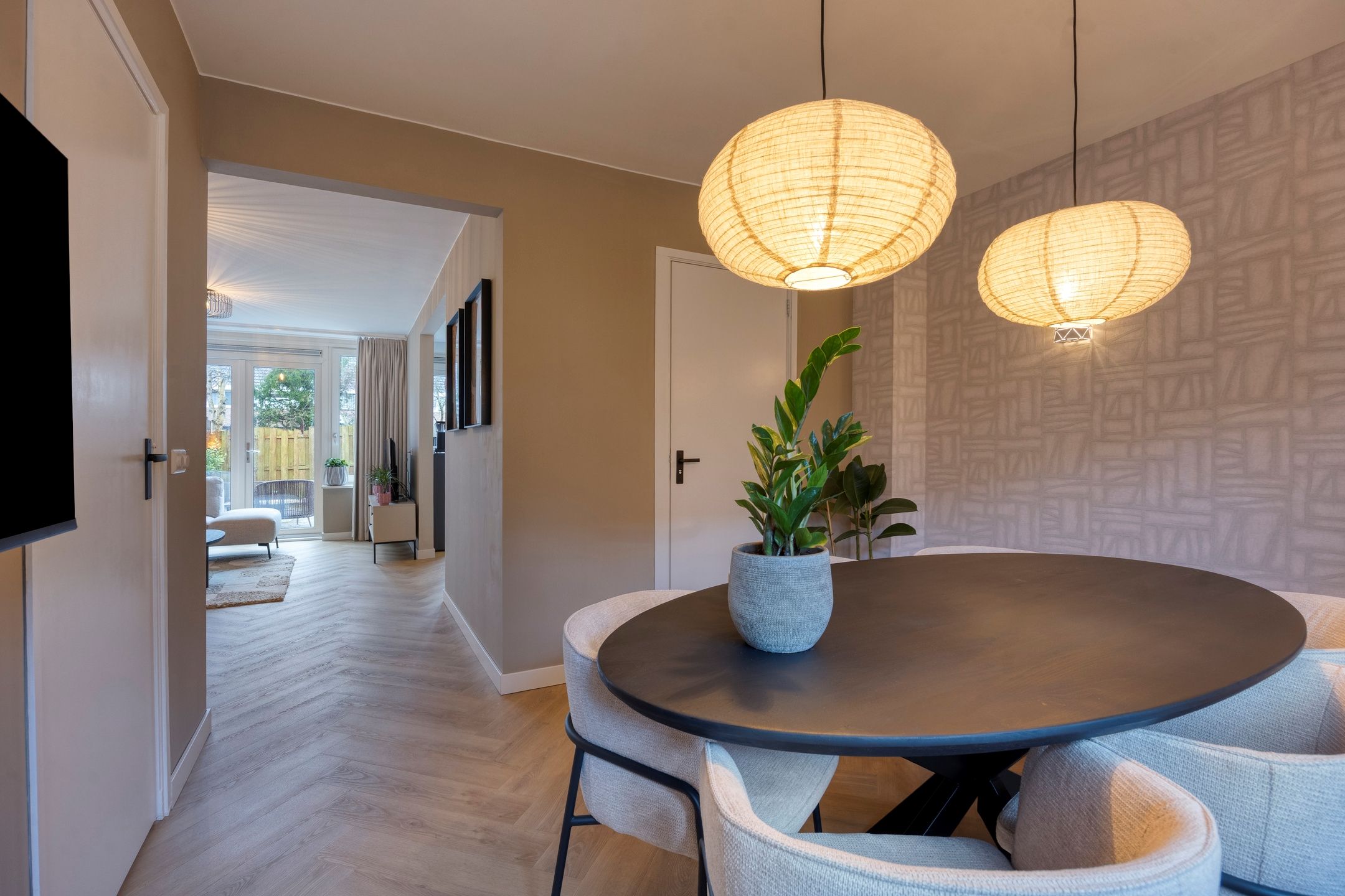 Move-in Ready Terraced Home with Ground Floor Sleeping Option in Quiet Location — 12