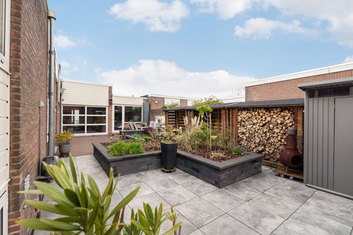 Photo 59 of Doornenburg 5