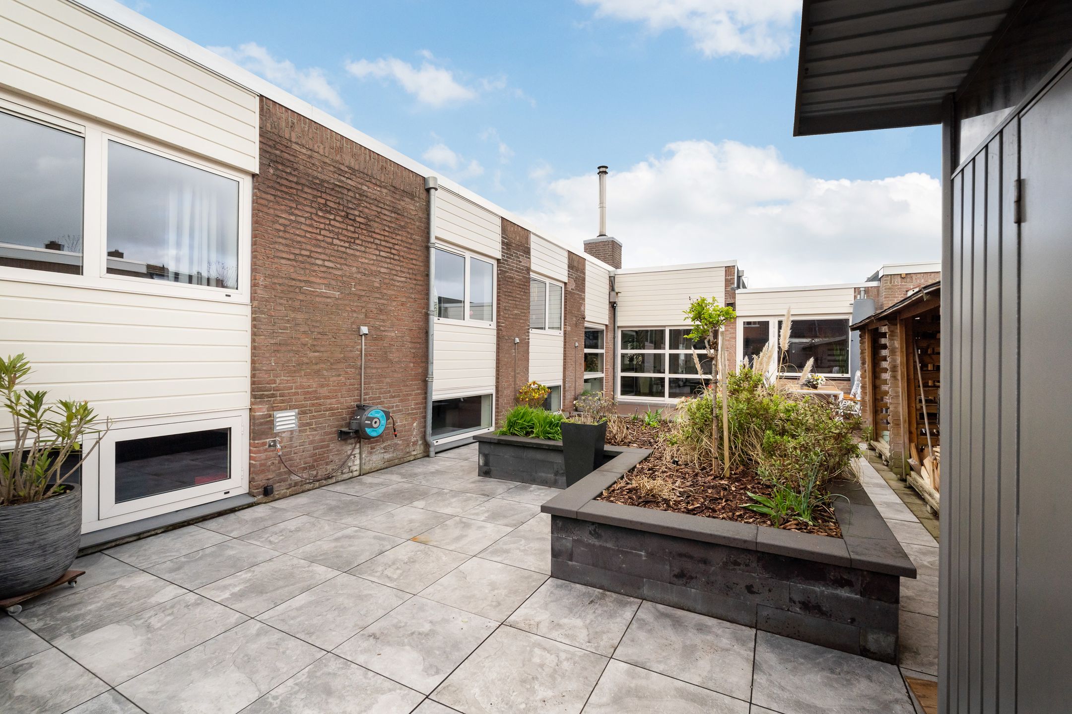 Photo 60 of Doornenburg 5