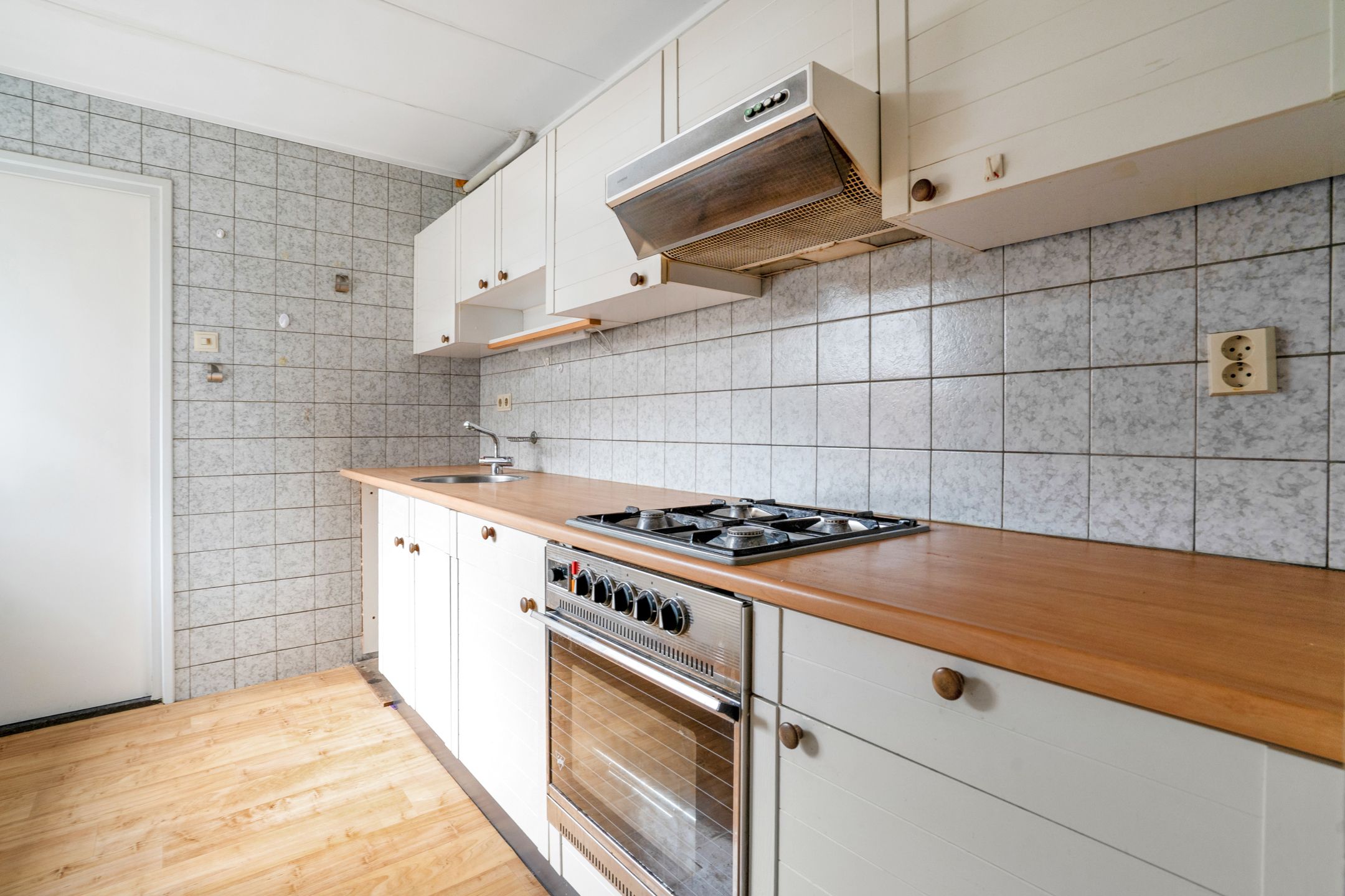 Photo 18 of Gronausestraat 45