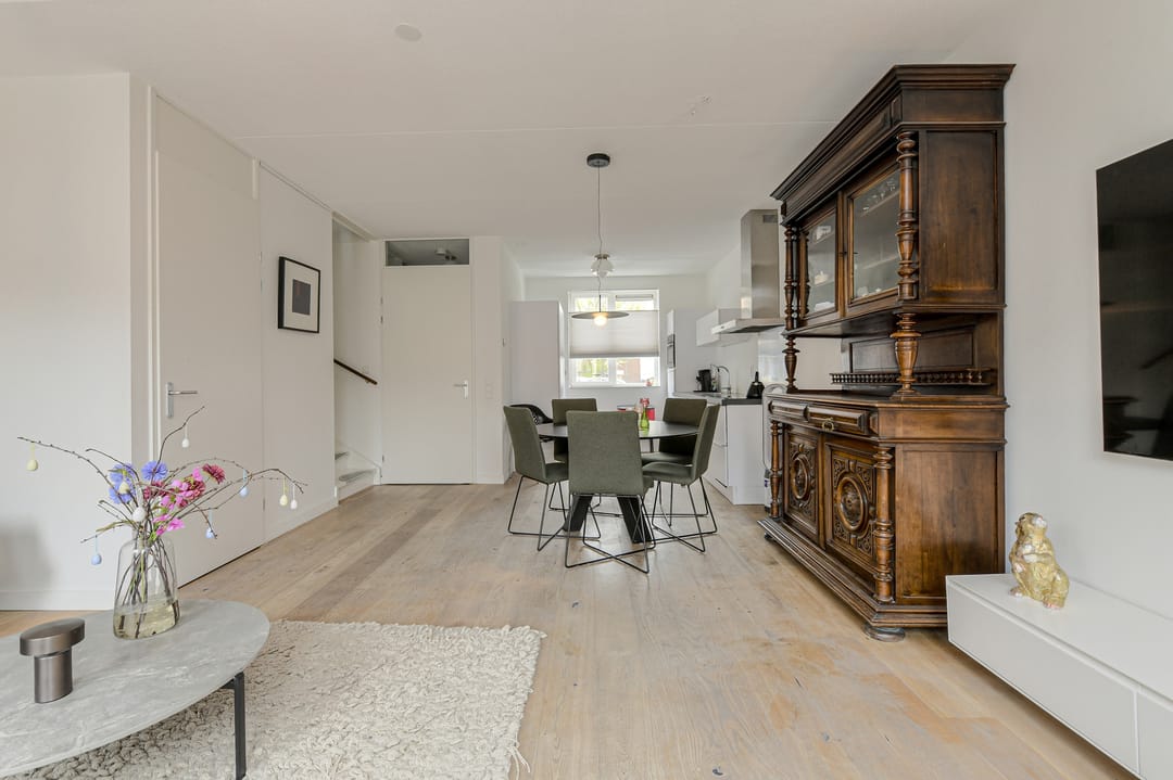 Modern Energy-Efficient Home with 4 Bedrooms and Garden in Breda — 16