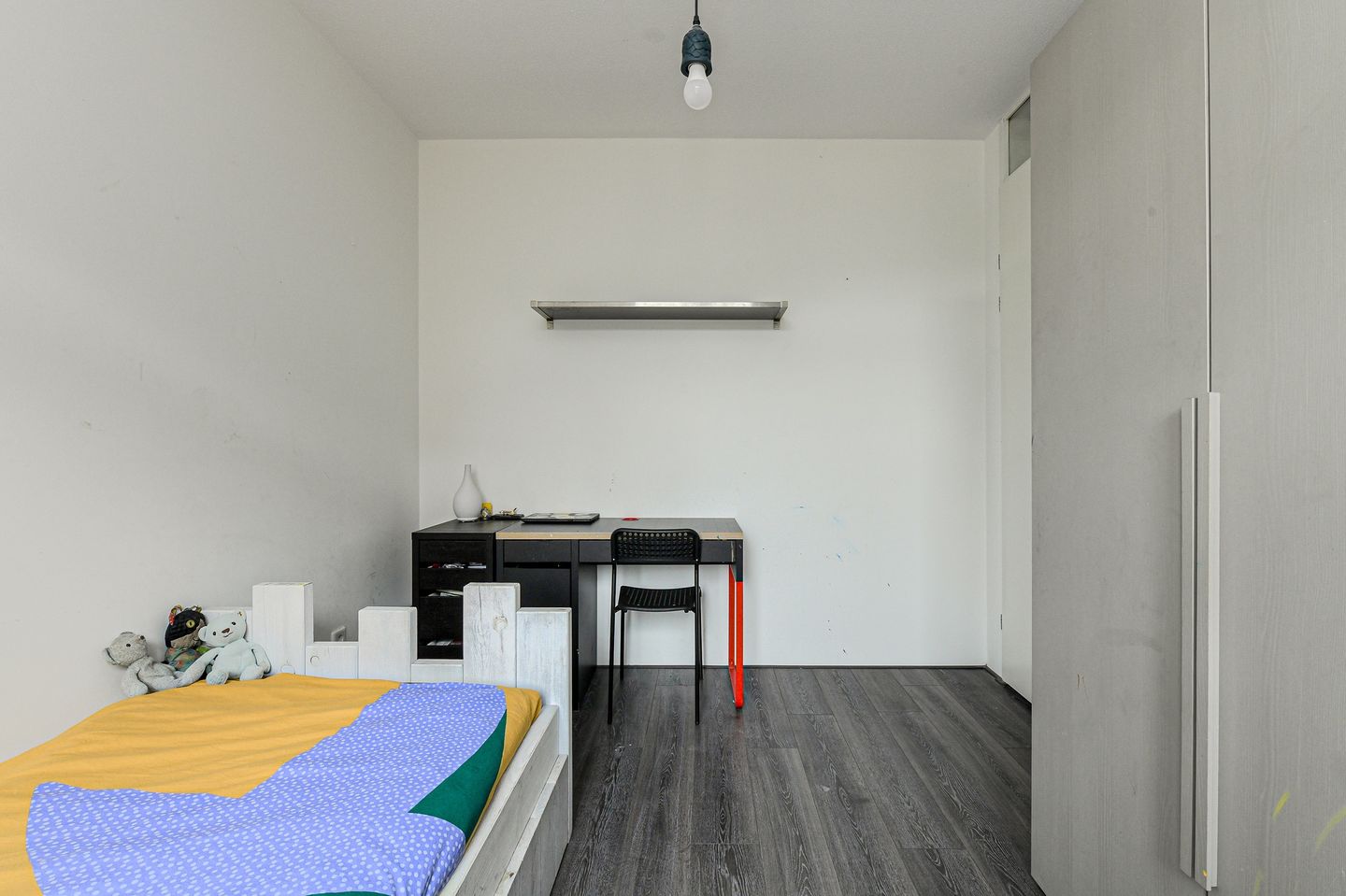 Modern Energy-Efficient Home with 4 Bedrooms and Garden in Breda — 29