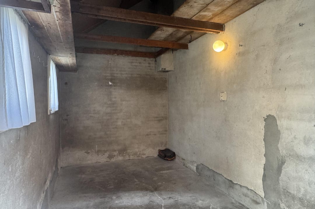 Photo 32 of J. Evertsenstraat 10