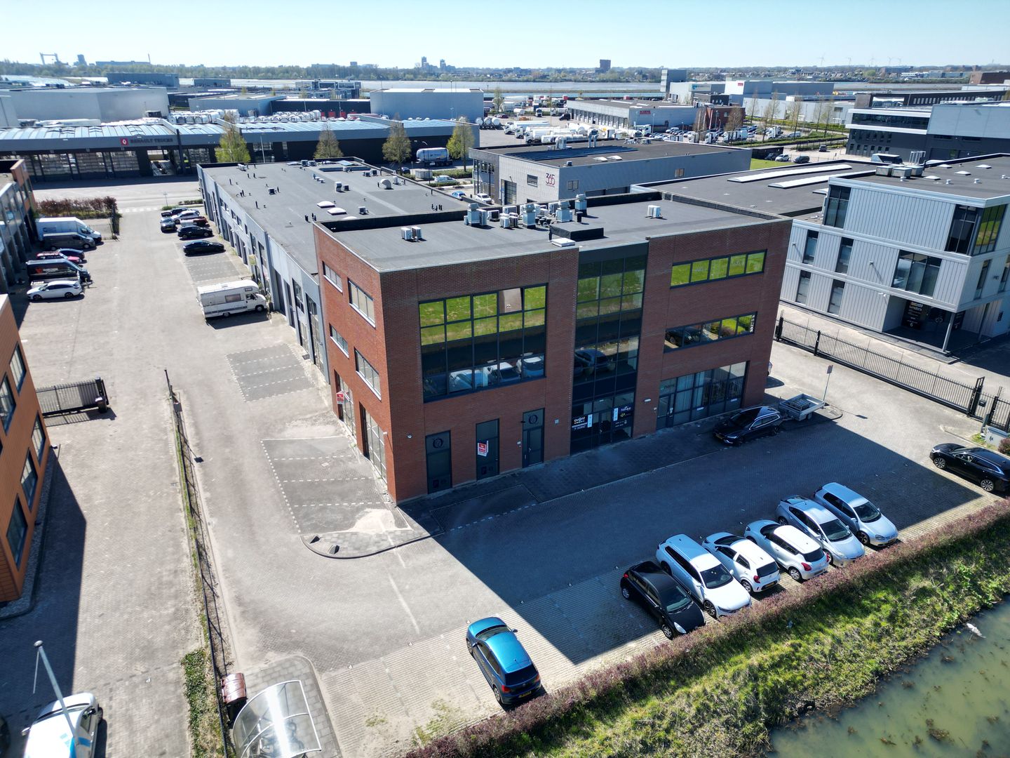 View photo 2 of Nieuwland Parc 11-l