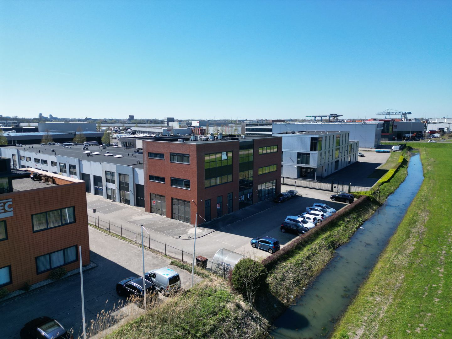 View photo 1 of Nieuwland Parc 11-l