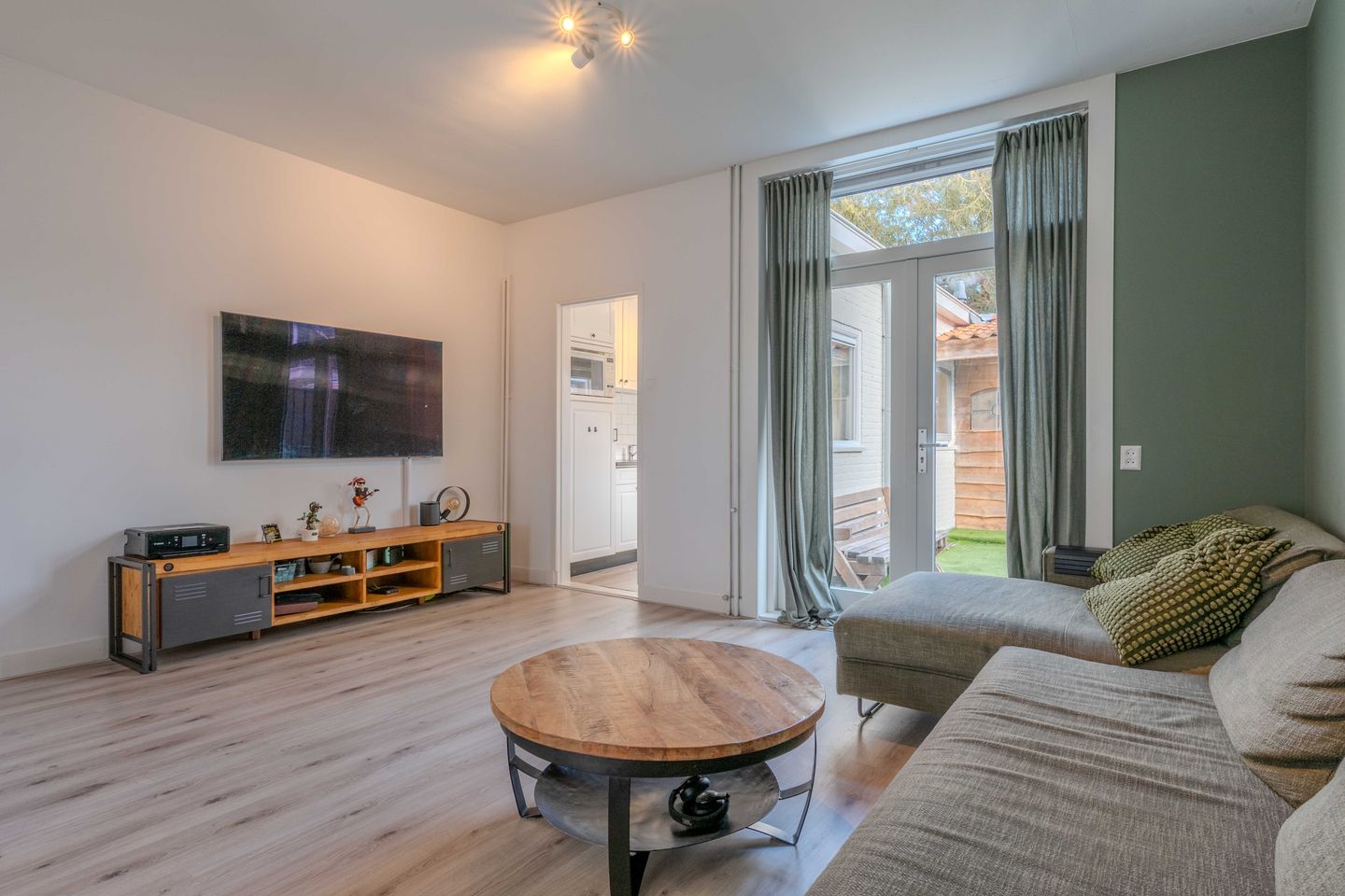 Photo 14 of Lindenhofstraat 20