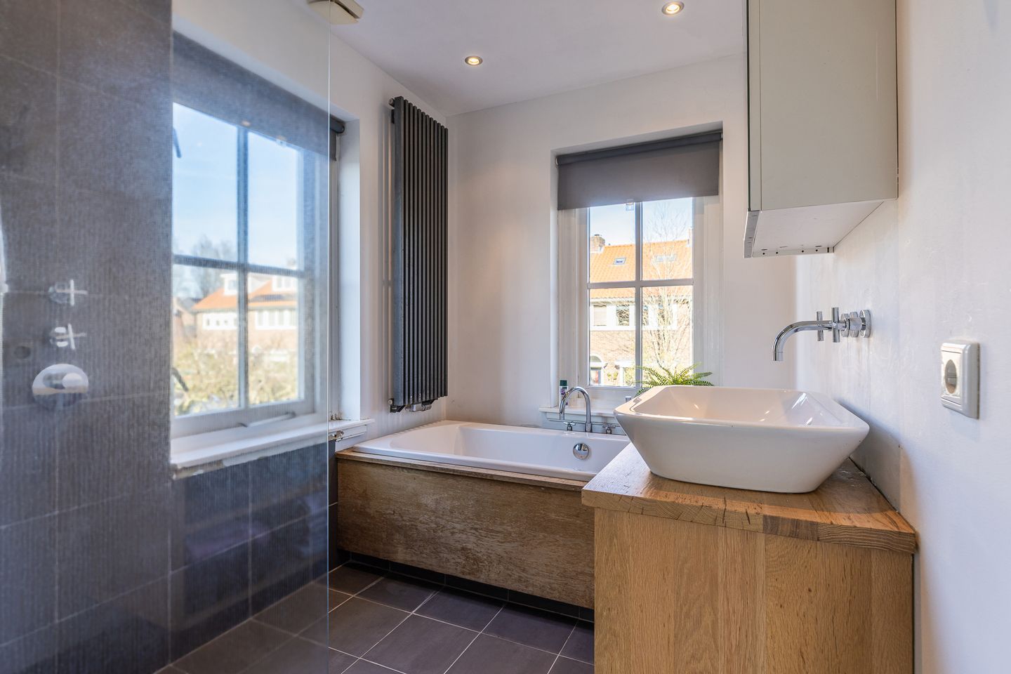 Photo 4 of Voermanstraat 29