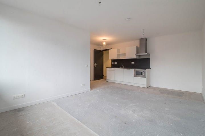 Photo 4 of Kloekhorststraat 14-U