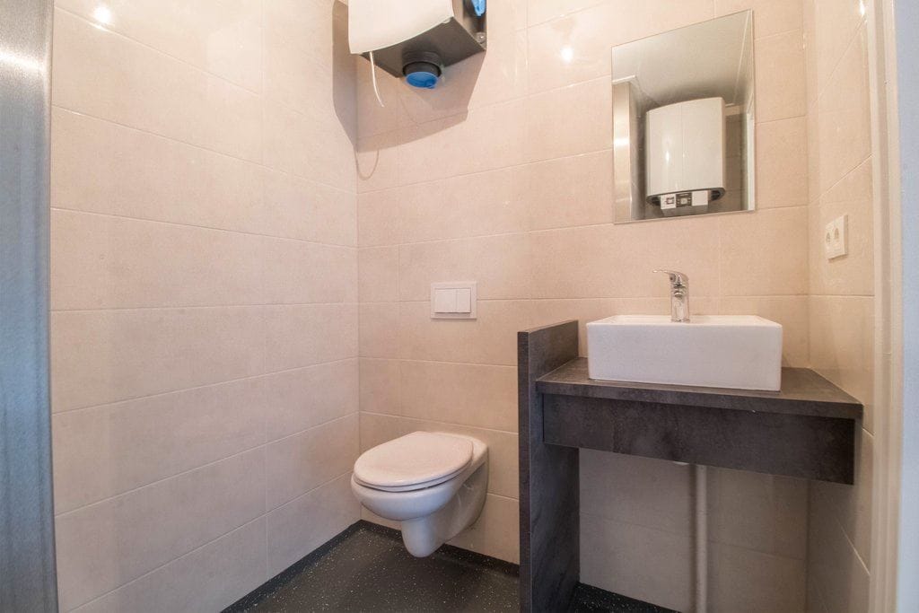 Photo 6 of Kloekhorststraat 14-U