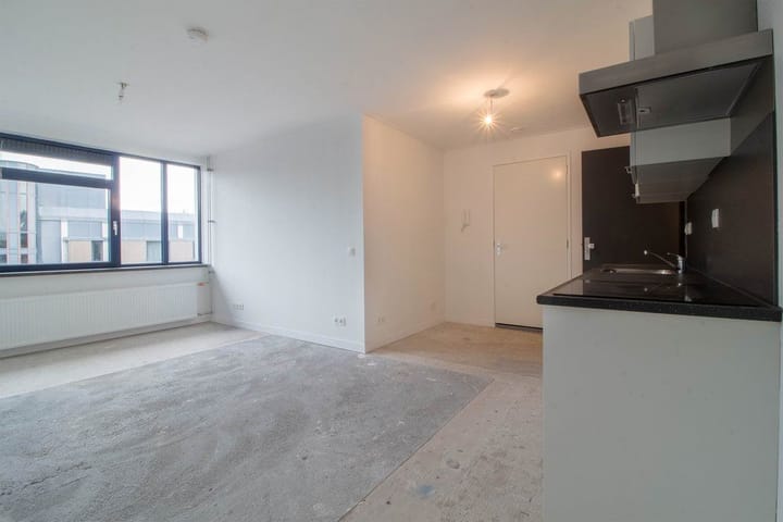 Photo 2 of Kloekhorststraat 14-U