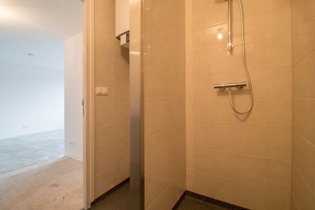 Photo 7 of Kloekhorststraat 14-U