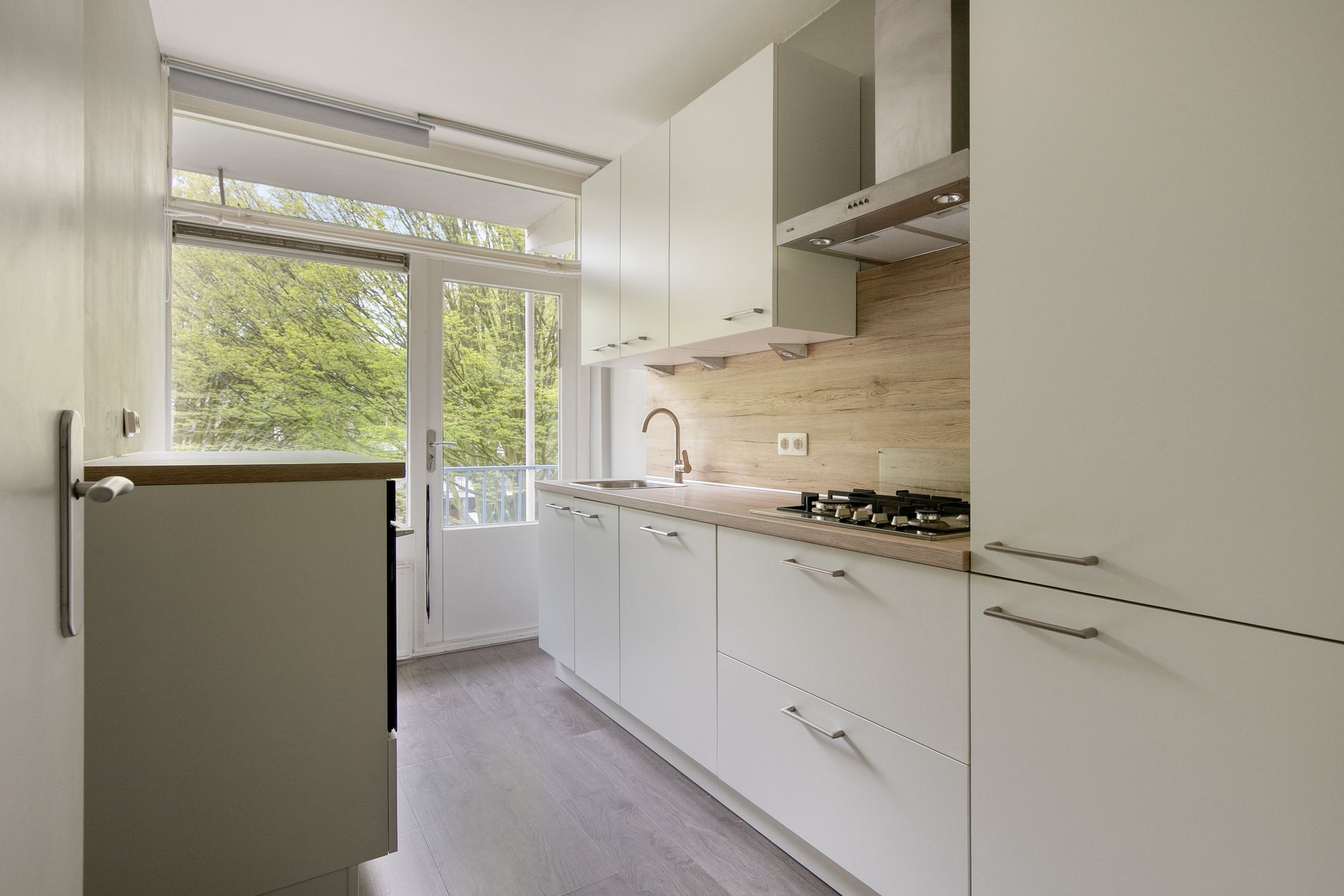 Photo 6 of Vincent van Goghstraat 36