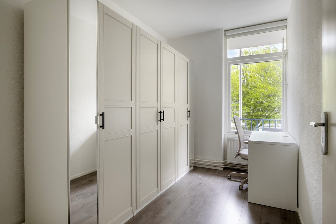 Photo 11 of Vincent van Goghstraat 36