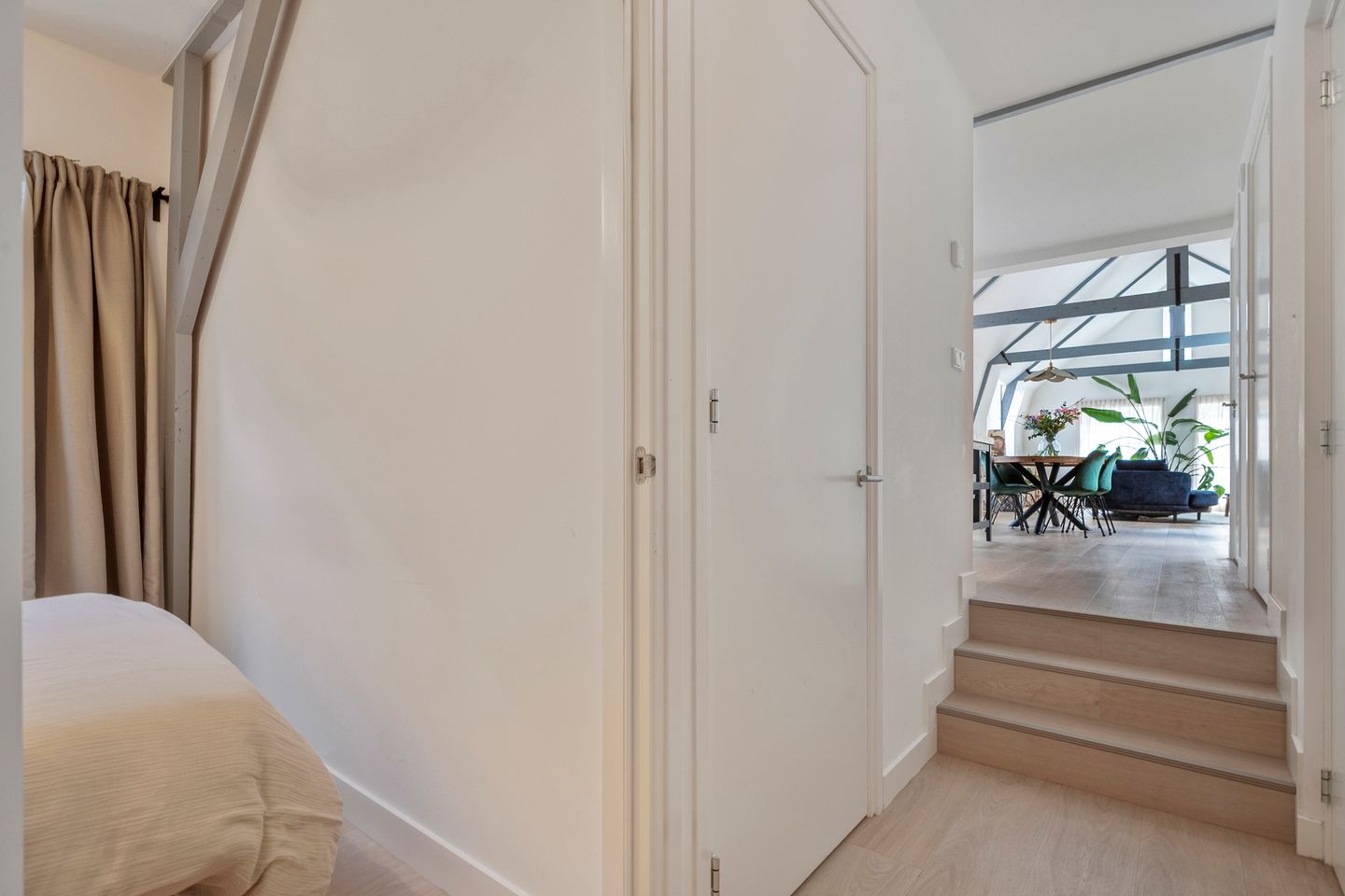 Foto 25 van Karnemelkstraat 9